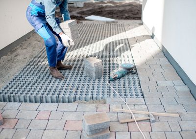 Service de pavage avec dalles de béton - Les Entreprises GSB sur la Rive-Sud