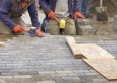 Service de pavage avec dalles de béton - Les Entreprises GSB sur la Rive-Sud et ses alentours