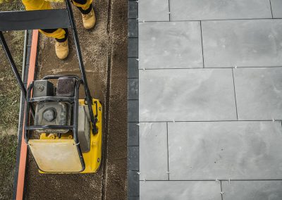 Service de pavage avec dalles de béton - Les Entreprises GSB sur la Rive-Sud et ses environs